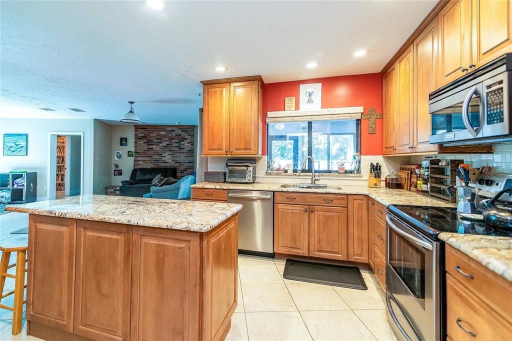 В аренду: $3,500 (5 спален, 2 ванн, 2544 Квадратных фут)