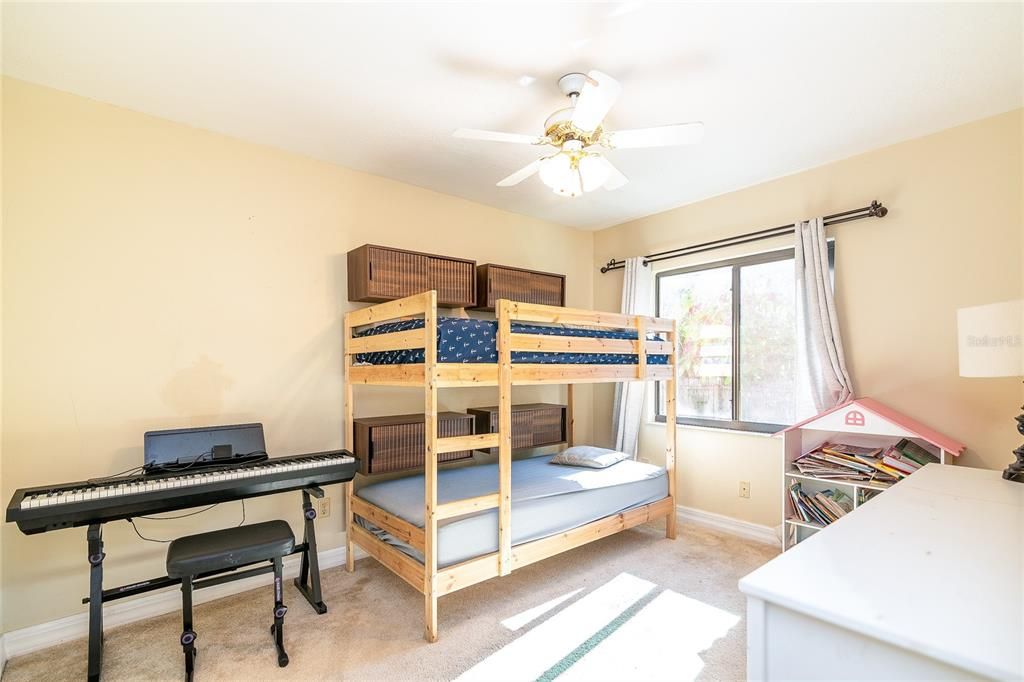 В аренду: $3,500 (5 спален, 2 ванн, 2544 Квадратных фут)