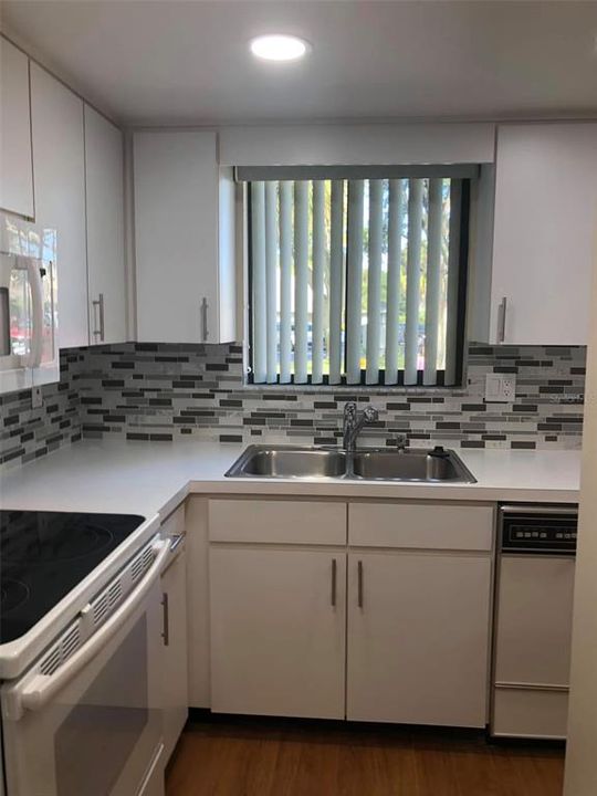 En Renta: $1,395 (2 camas, 1 baños, 845 Pies cuadrados)