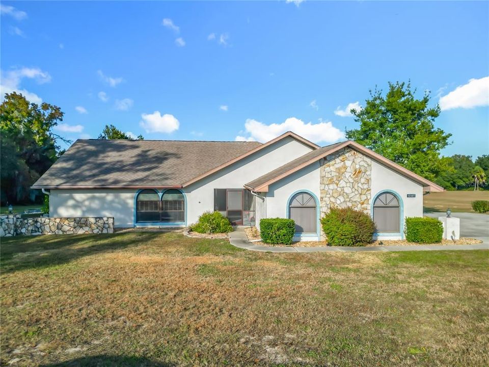 待售: $369,000 (3 贝兹, 2 浴室, 1916 平方英尺)