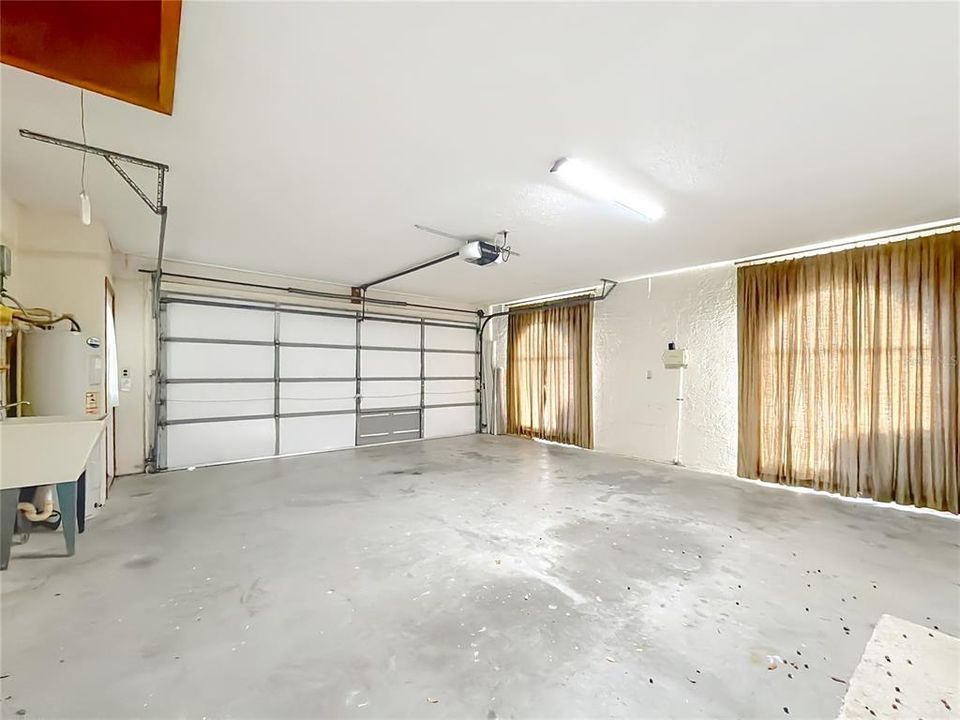 待售: $369,000 (3 贝兹, 2 浴室, 1916 平方英尺)