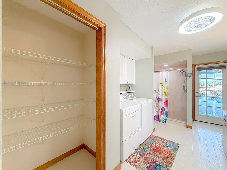 待售: $369,000 (3 贝兹, 2 浴室, 1916 平方英尺)