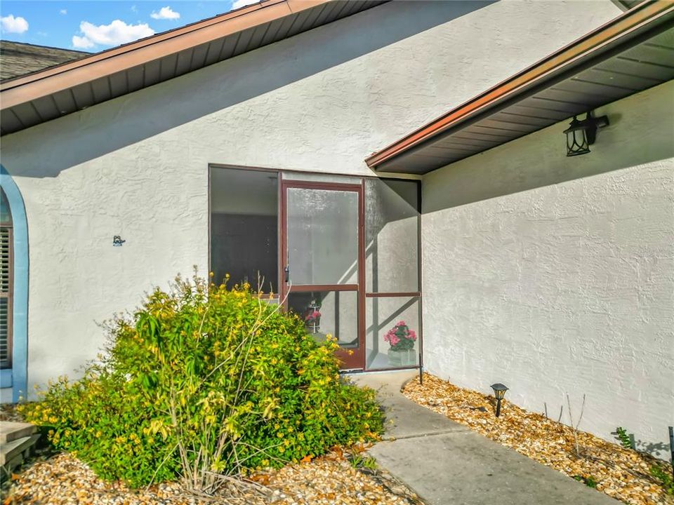 待售: $369,000 (3 贝兹, 2 浴室, 1916 平方英尺)