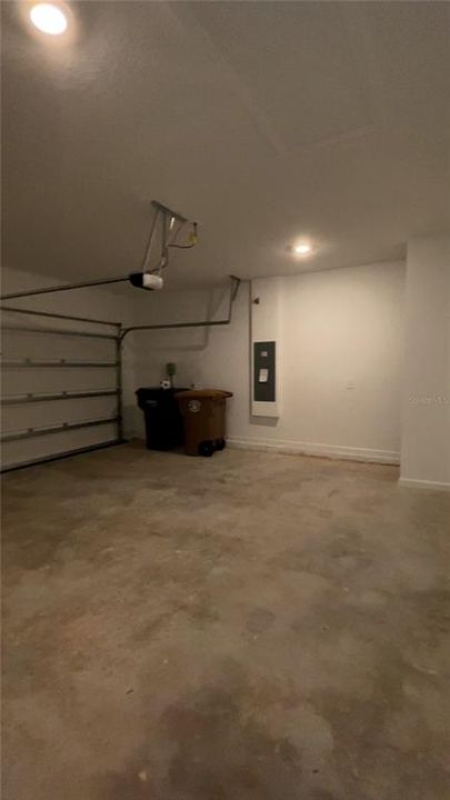 For Sale: $350,000 (3 beds, 2 baths, 1776 Square Feet)