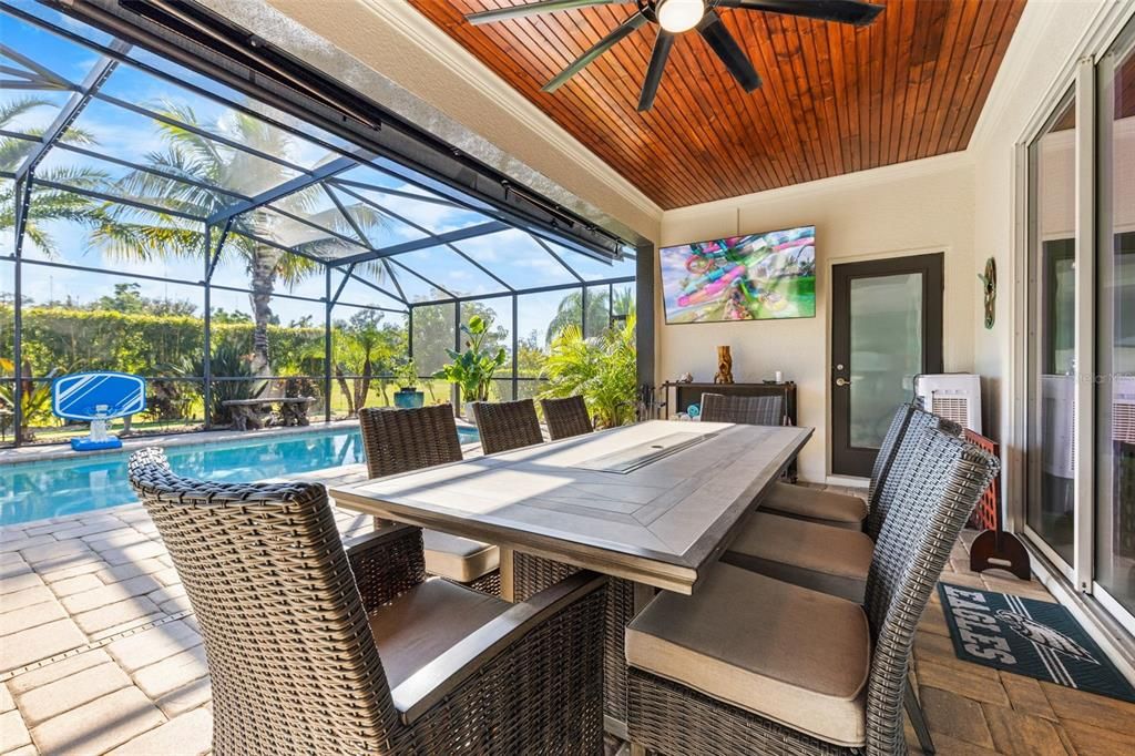 Active With Contract: $749,000 (5 beds, 4 baths, 3157 Square Feet)