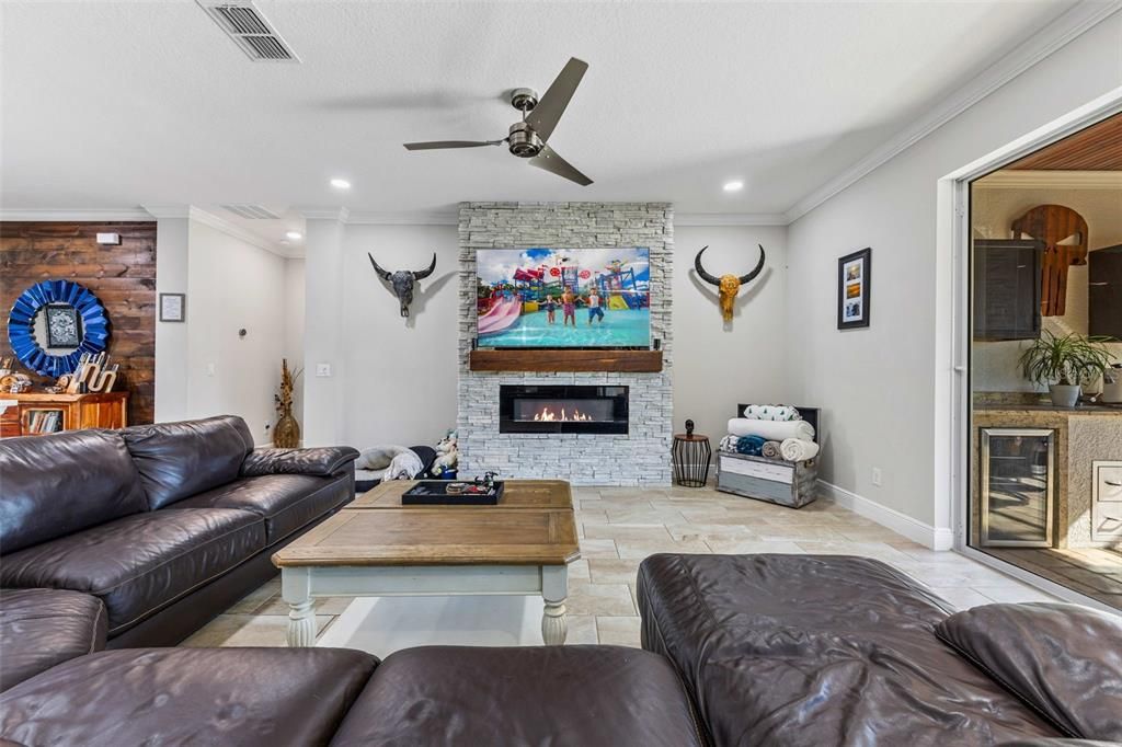 Active With Contract: $749,000 (5 beds, 4 baths, 3157 Square Feet)