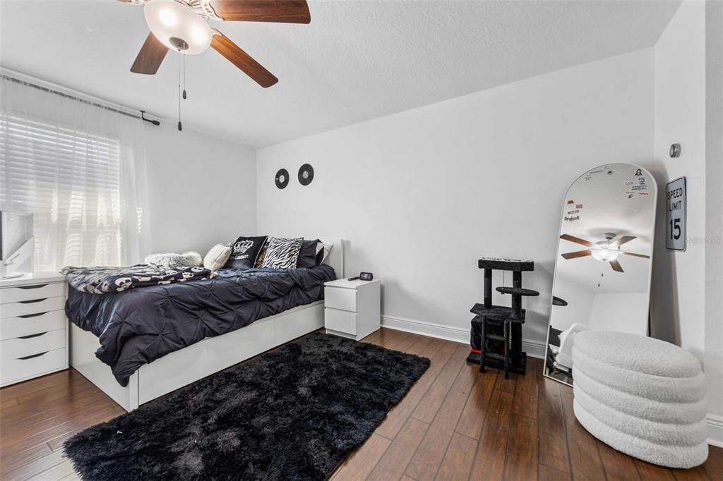 Active With Contract: $749,000 (5 beds, 4 baths, 3157 Square Feet)