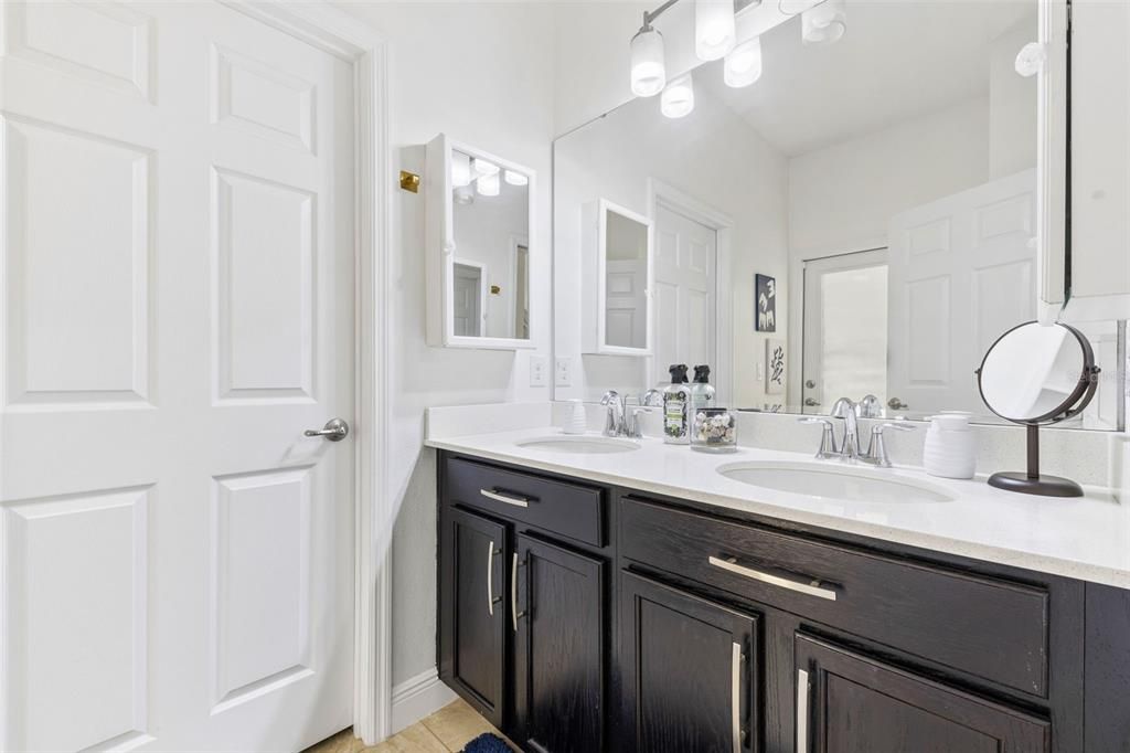 Active With Contract: $749,000 (5 beds, 4 baths, 3157 Square Feet)