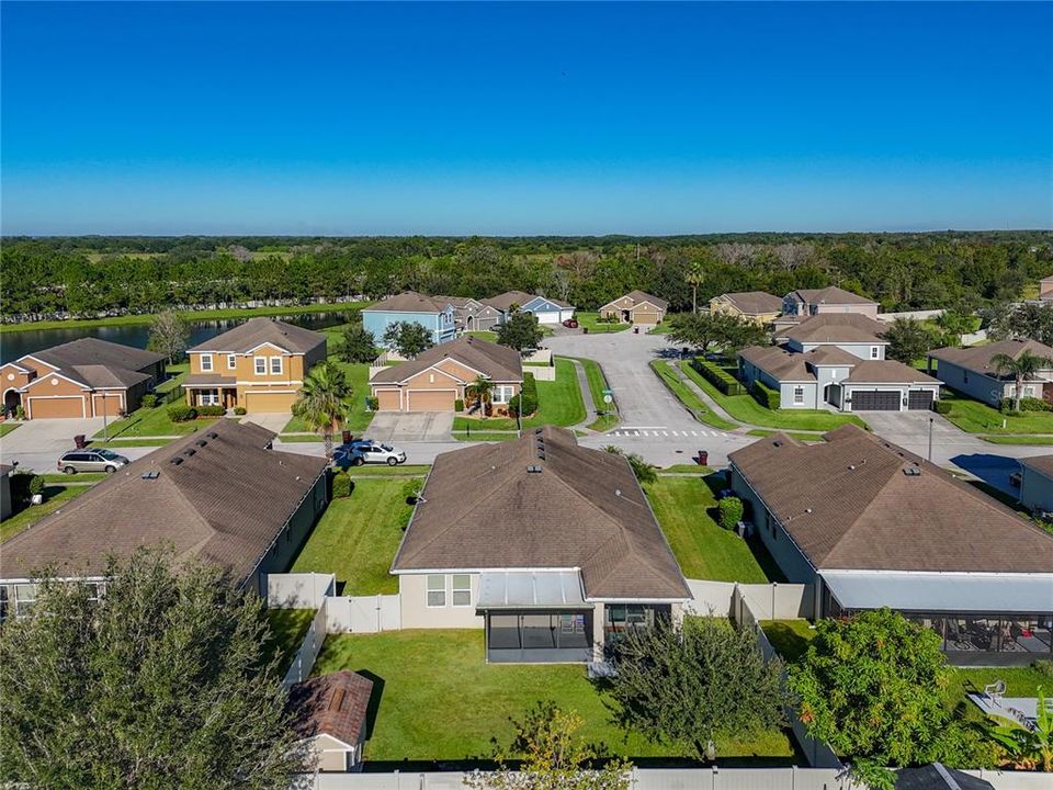 For Rent: $2,500 (3 beds, 2 baths, 1859 Square Feet)