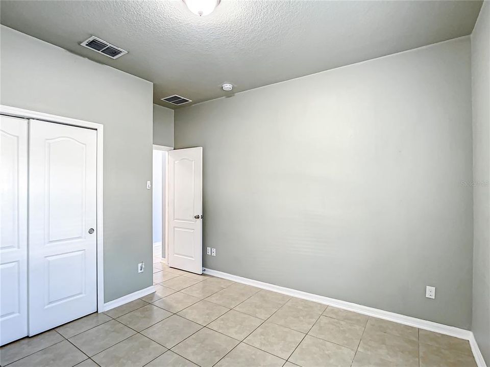 For Rent: $2,500 (3 beds, 2 baths, 1859 Square Feet)