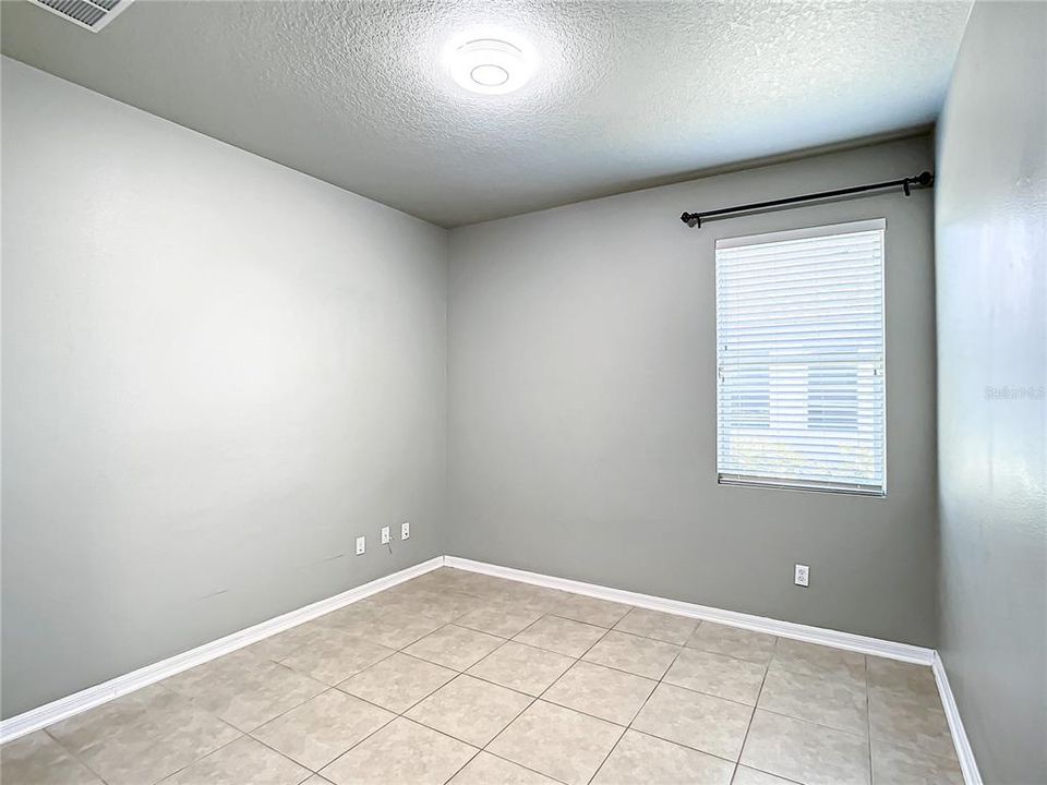 For Rent: $2,500 (3 beds, 2 baths, 1859 Square Feet)