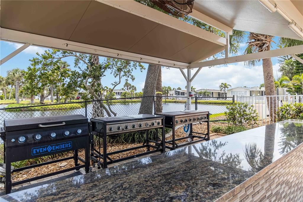 For Sale: $26,000 (2 beds, 2 baths, 1587 Square Feet)