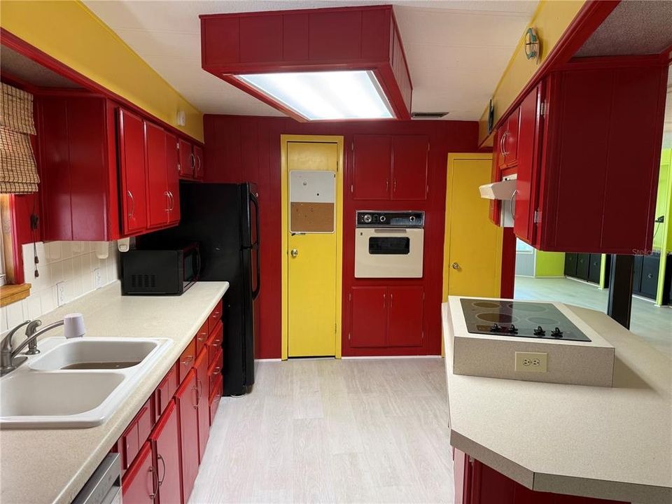 For Sale: $26,000 (2 beds, 2 baths, 1587 Square Feet)