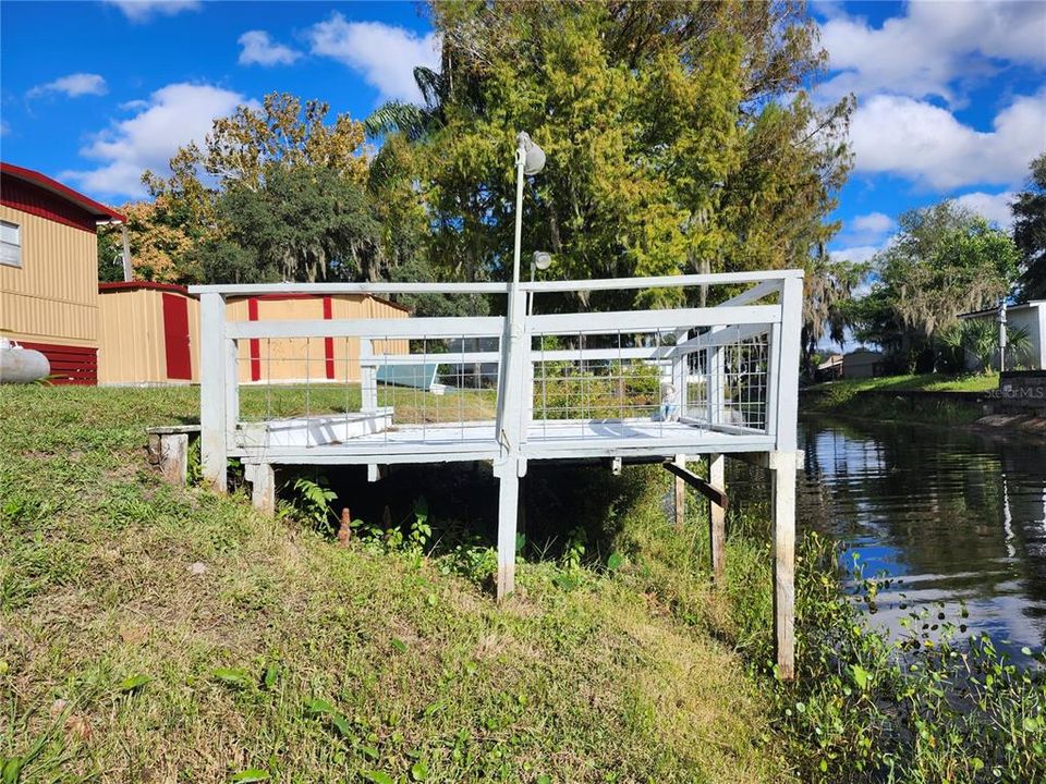 待售: $155,000 (2 贝兹, 1 浴室, 859 平方英尺)