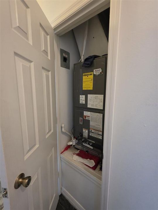 На продажу: $549,000 (3 спален, 2 ванн, 1690 Квадратных фут)