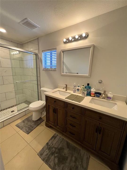 For Sale: $384,000 (3 beds, 2 baths, 1816 Square Feet)