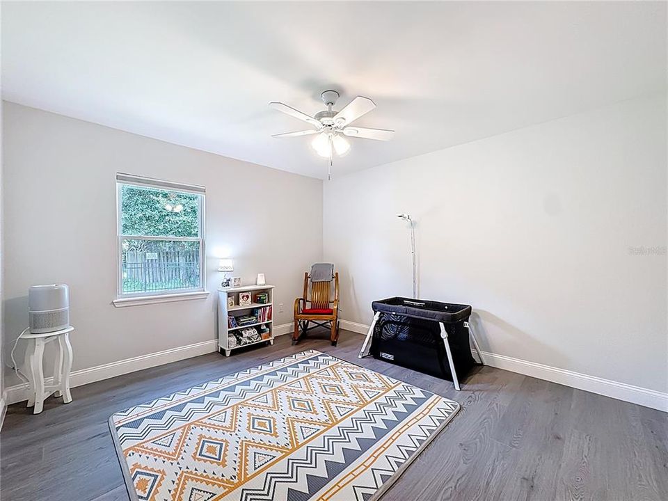 待售: $445,000 (3 贝兹, 2 浴室, 1627 平方英尺)