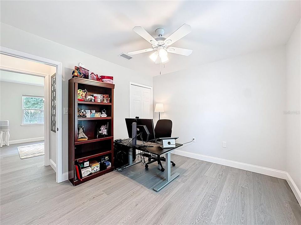 待售: $445,000 (3 贝兹, 2 浴室, 1627 平方英尺)