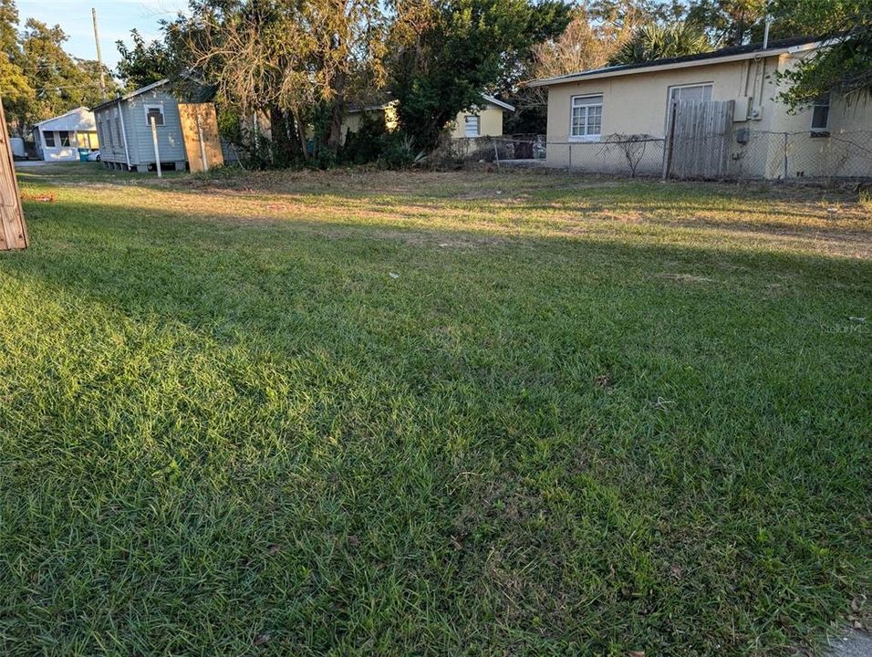 待售: $135,000 (0.07 acres)