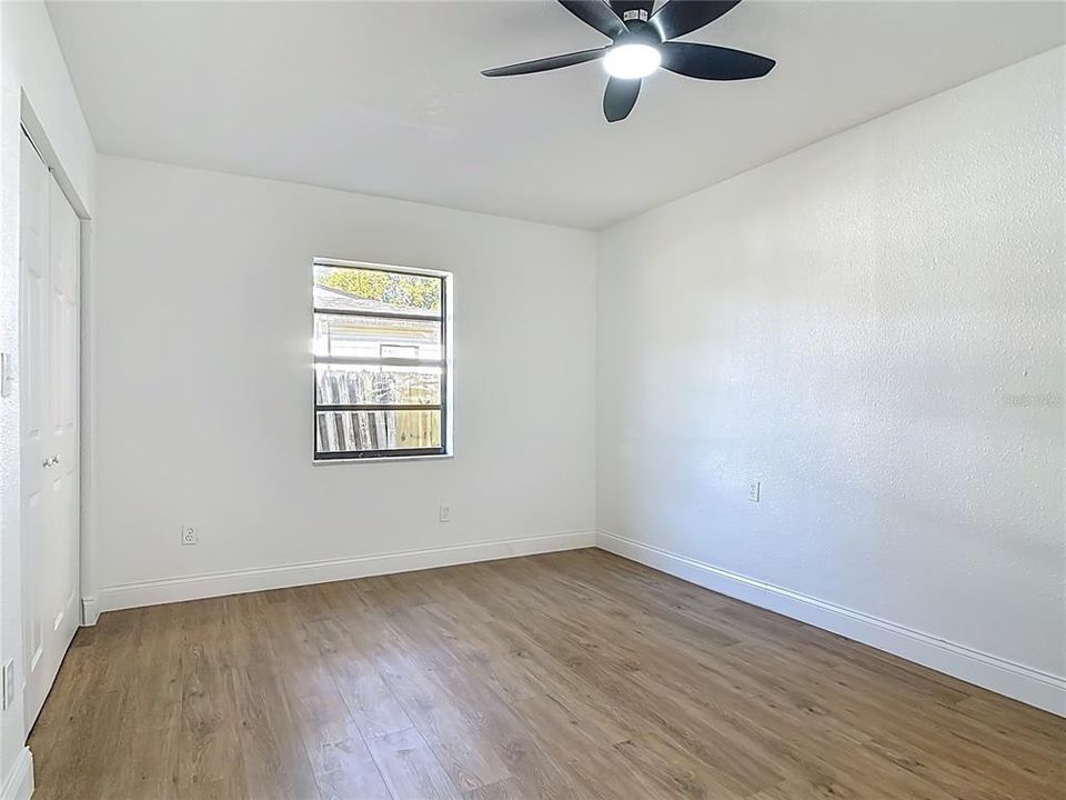 Под контрактом: $247,500 (2 спален, 2 ванн, 1141 Квадратных фут)