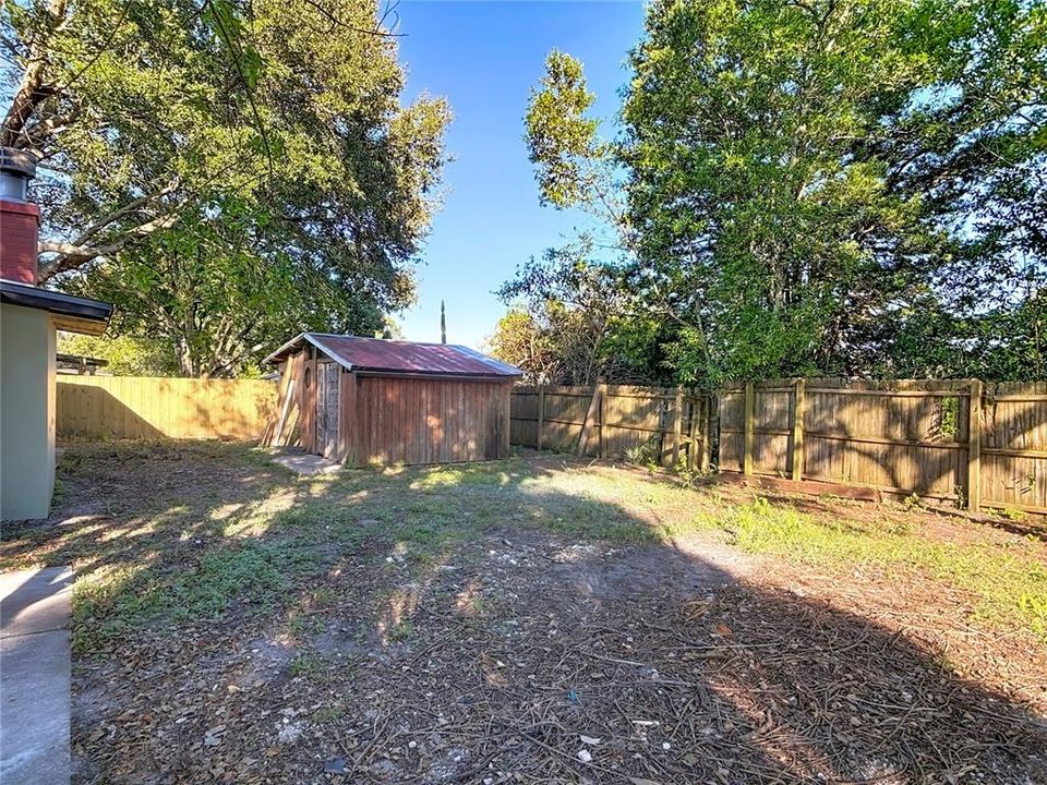 Под контрактом: $247,500 (2 спален, 2 ванн, 1141 Квадратных фут)