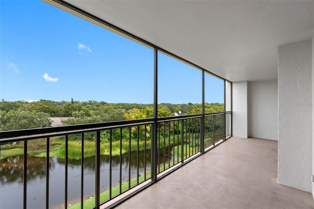 For Sale: $395,000 (2 beds, 2 baths, 1385 Square Feet)