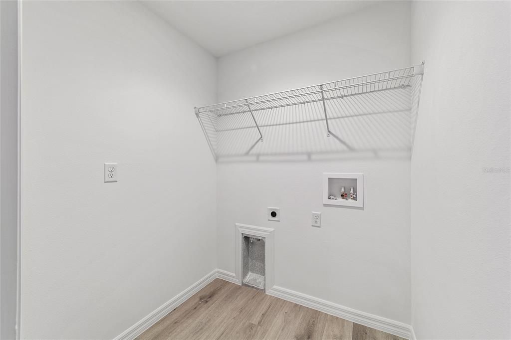 En Venta: $229,900 (3 camas, 2 baños, 1287 Pies cuadrados)