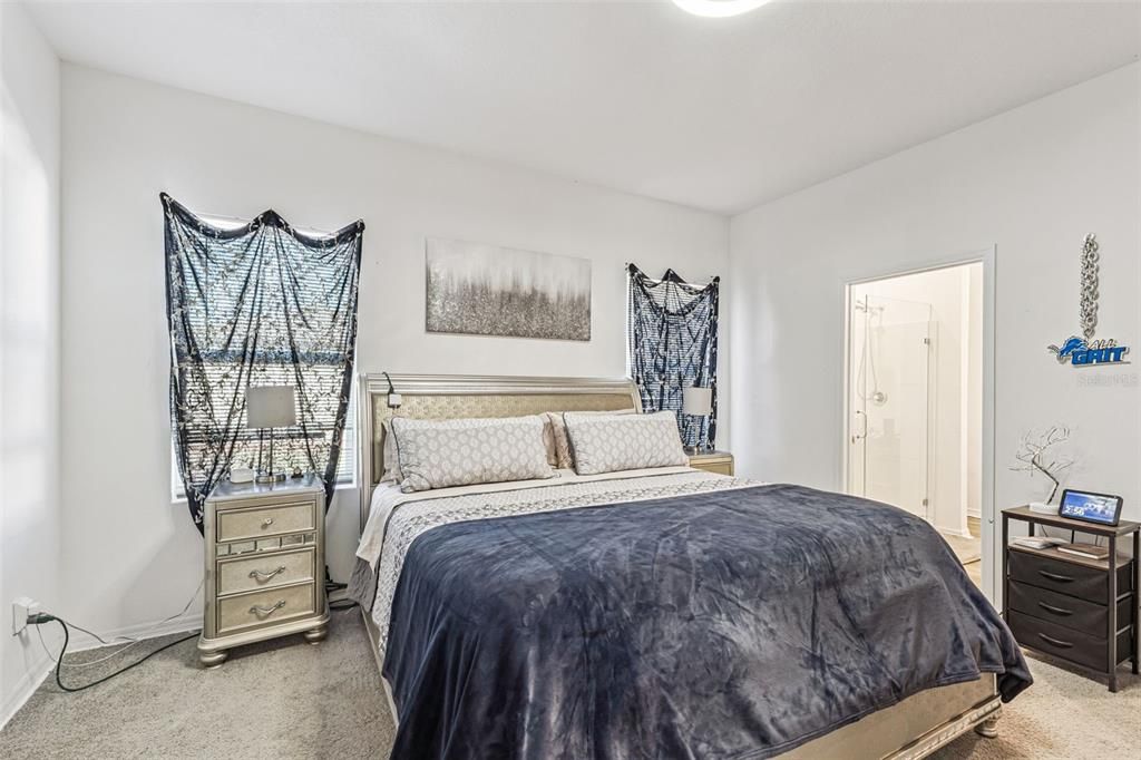 На продажу: $360,000 (3 спален, 2 ванн, 1556 Квадратных фут)