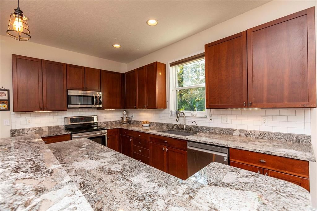 待售: $625,000 (4 贝兹, 4 浴室, 2976 平方英尺)