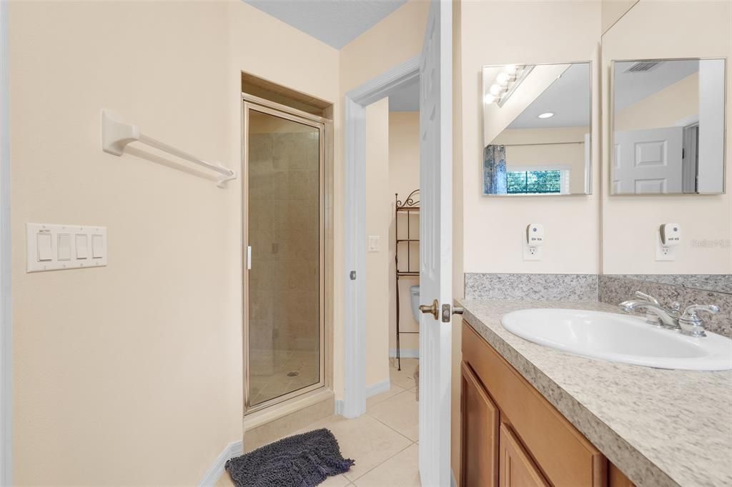 For Sale: $350,000 (3 beds, 2 baths, 1502 Square Feet)