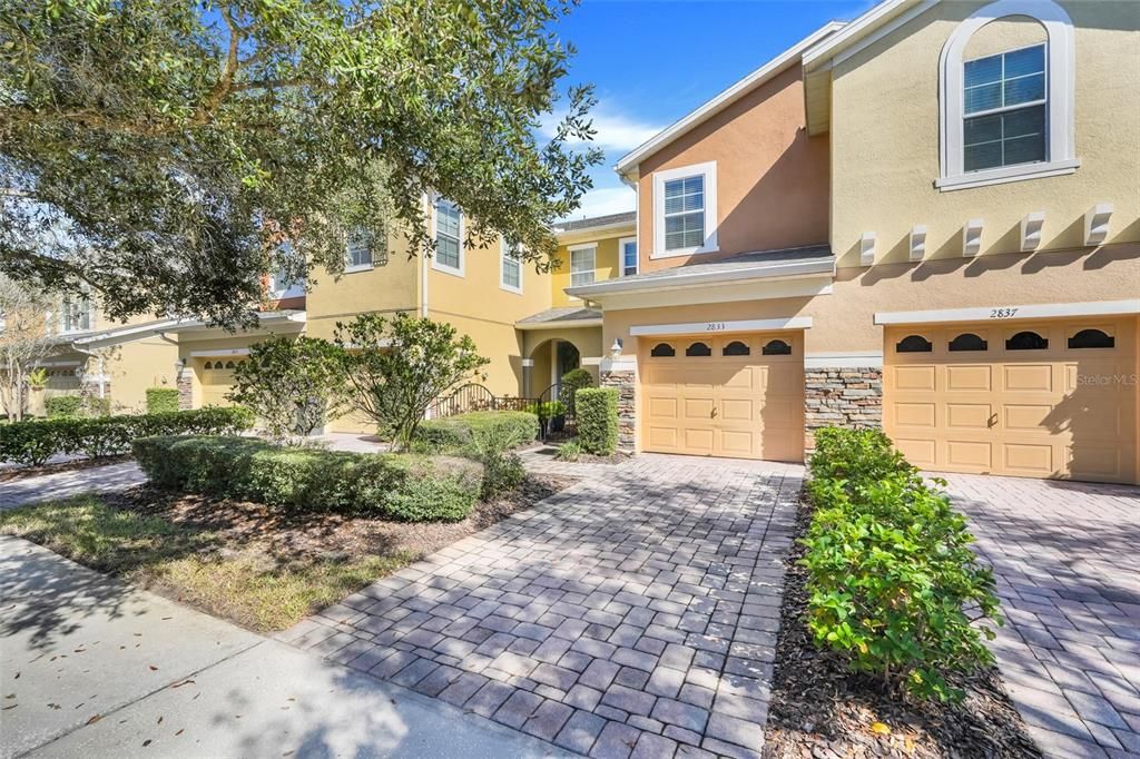 For Sale: $350,000 (3 beds, 2 baths, 1502 Square Feet)