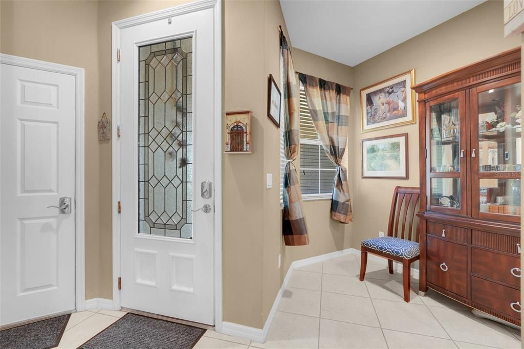 For Sale: $350,000 (3 beds, 2 baths, 1502 Square Feet)