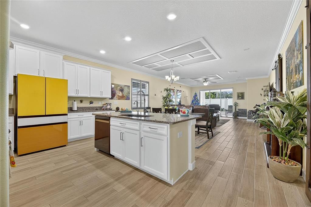 En Venta: $459,900 (3 camas, 2 baños, 2128 Pies cuadrados)