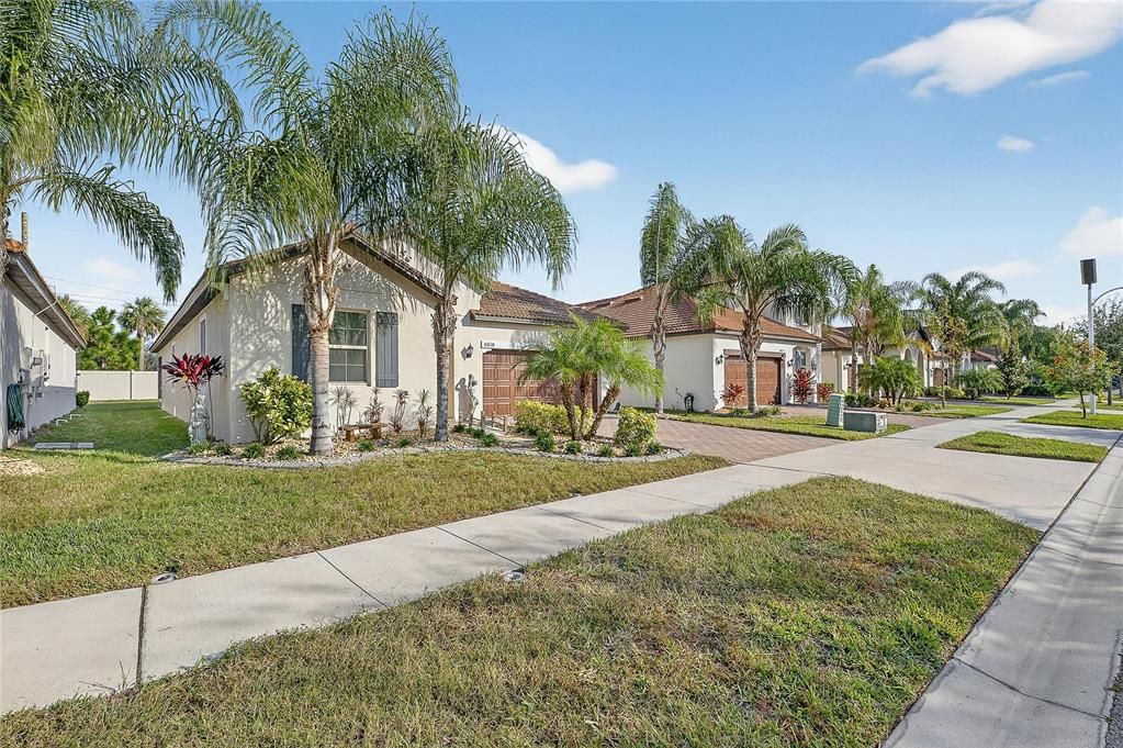 En Venta: $459,900 (3 camas, 2 baños, 2128 Pies cuadrados)