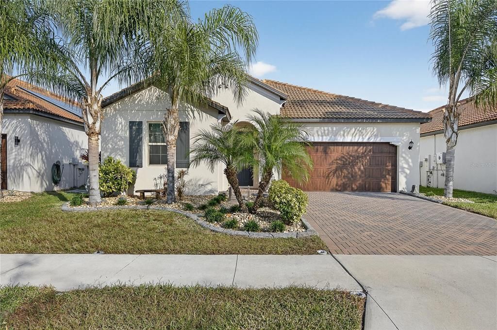 En Venta: $459,900 (3 camas, 2 baños, 2128 Pies cuadrados)