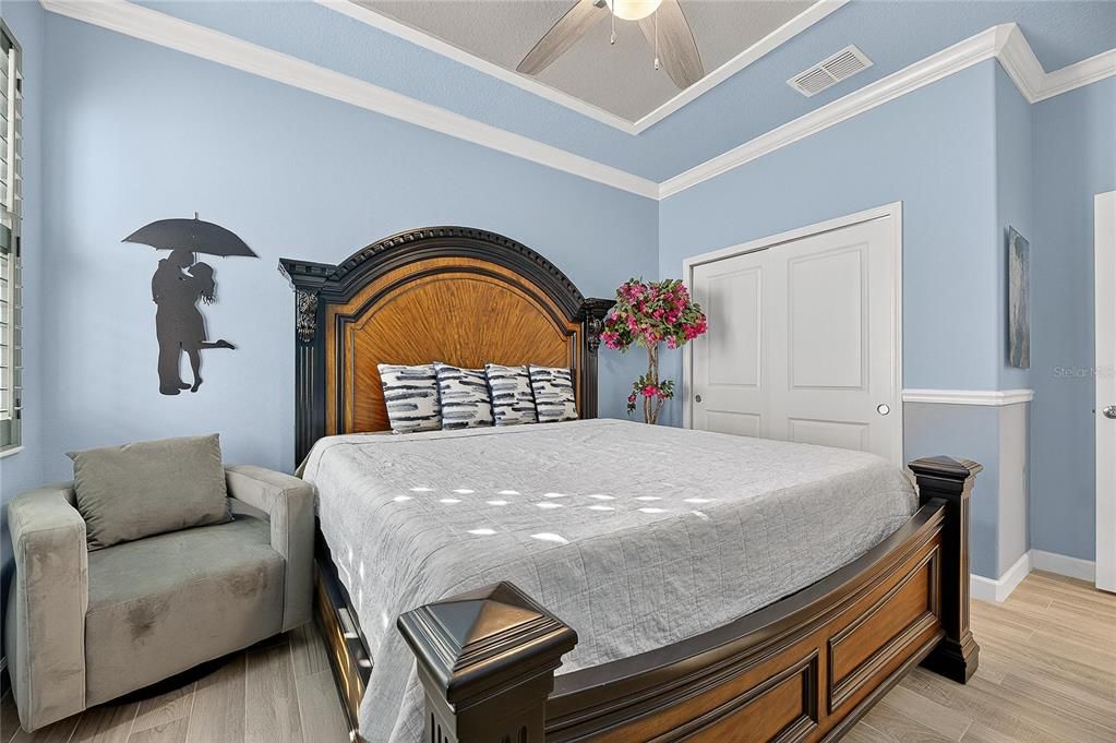 En Venta: $459,900 (3 camas, 2 baños, 2128 Pies cuadrados)