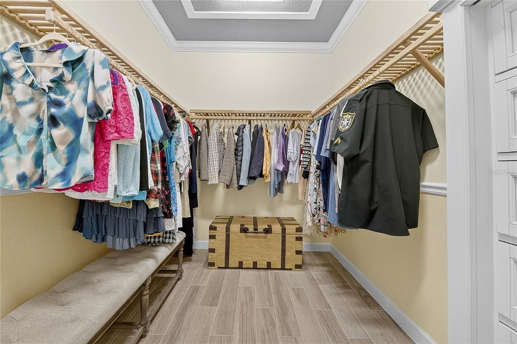 En Venta: $459,900 (3 camas, 2 baños, 2128 Pies cuadrados)