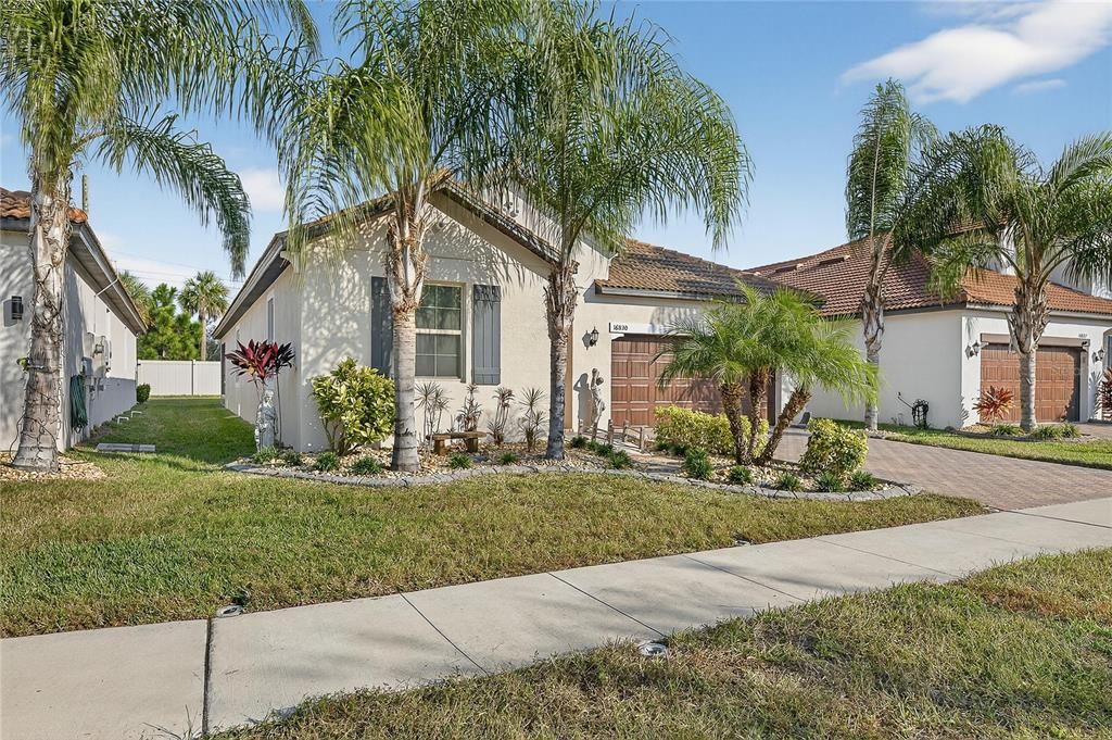 En Venta: $459,900 (3 camas, 2 baños, 2128 Pies cuadrados)