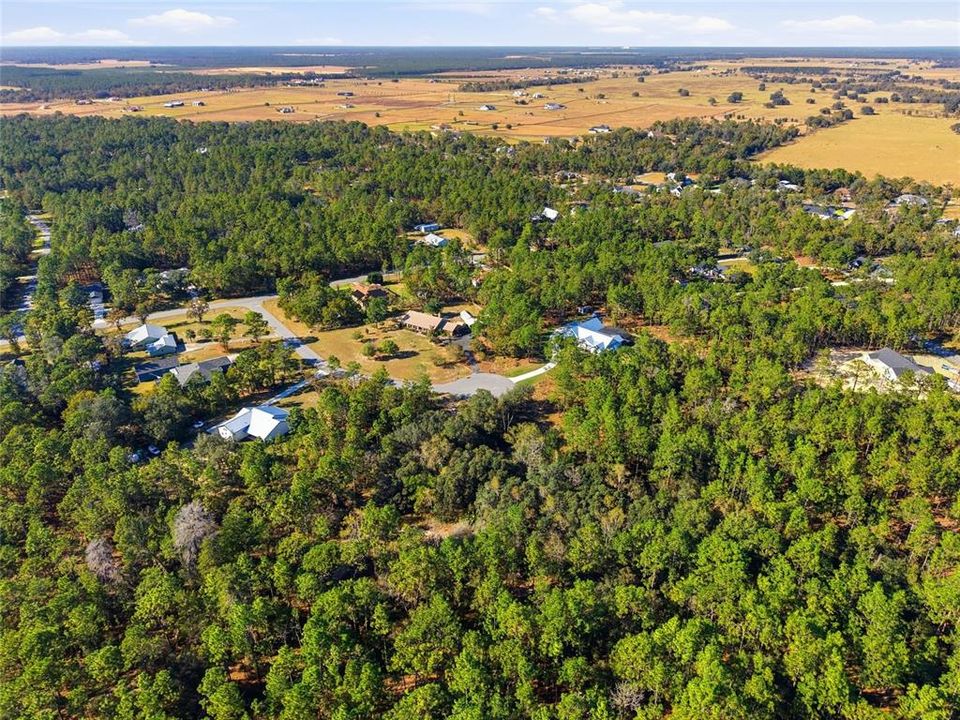 На продажу: $149,900 (1.13 acres)