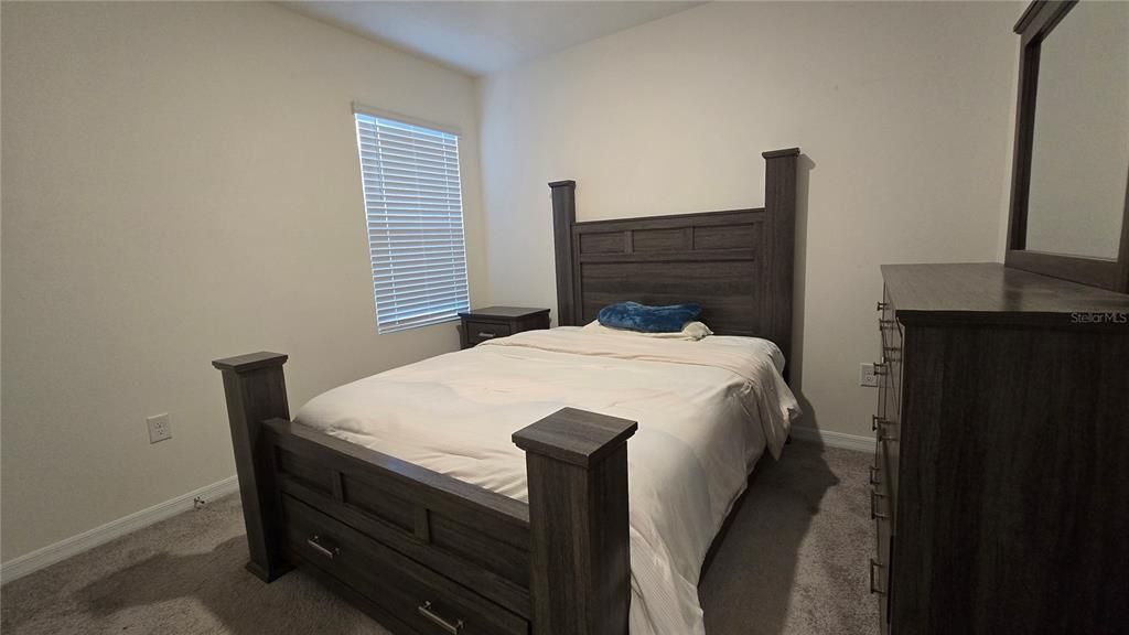 En Renta: $2,450 (3 camas, 2 baños, 1516 Pies cuadrados)