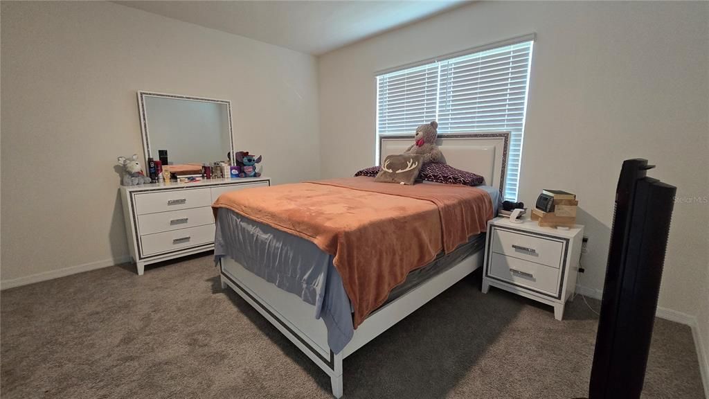 En Renta: $2,450 (3 camas, 2 baños, 1516 Pies cuadrados)