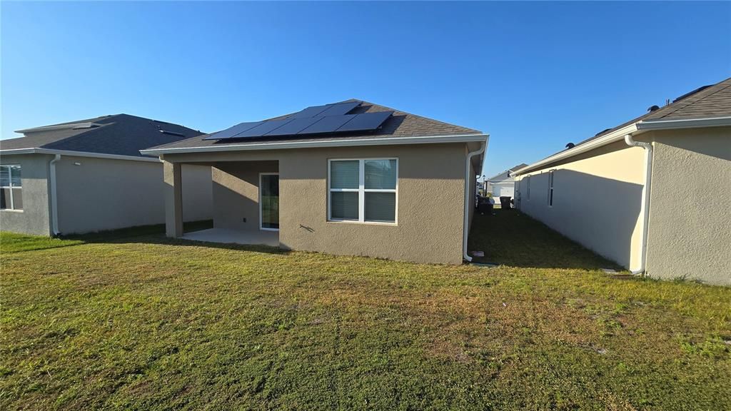 En Renta: $2,450 (3 camas, 2 baños, 1516 Pies cuadrados)