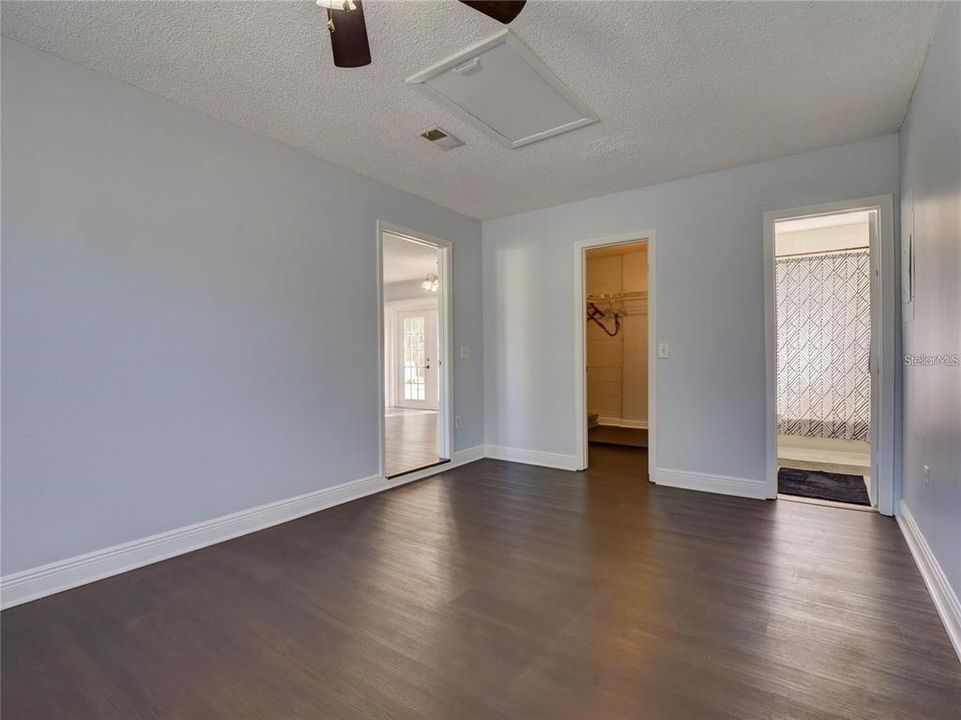 For Rent: $2,150 (3 beds, 2 baths, 1314 Square Feet)