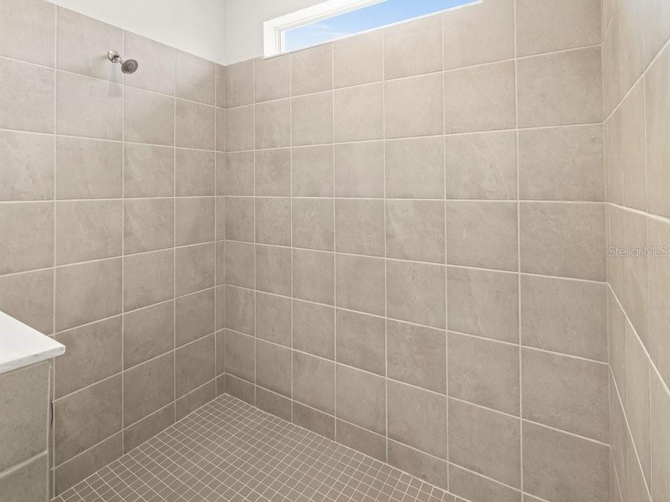 For Sale: $344,147 (3 beds, 3 baths, 2177 Square Feet)