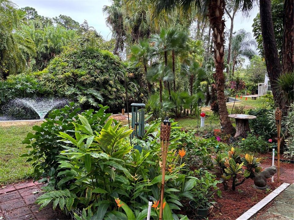 待售: $115,000 (2 贝兹, 2 浴室, 1378 平方英尺)