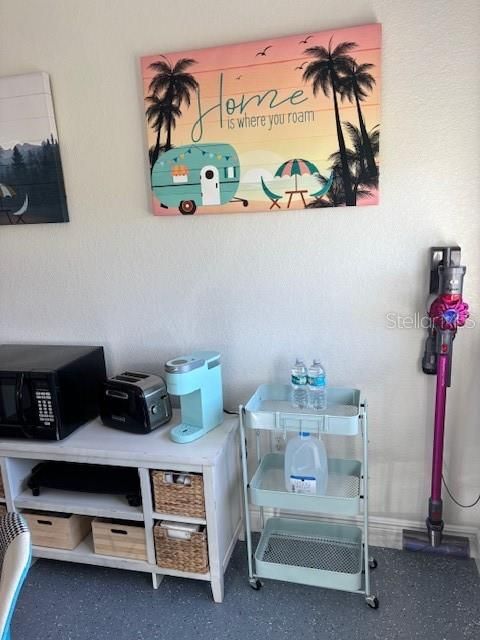 待售: $249,900 (0 贝兹, 1 浴室, 480 平方英尺)