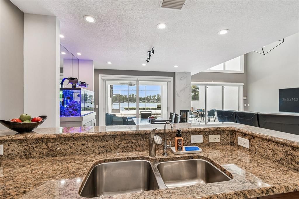 For Rent: $5,995 (3 beds, 3 baths, 2636 Square Feet)