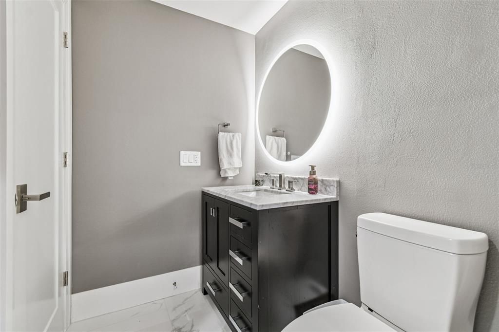 For Rent: $5,995 (3 beds, 3 baths, 2636 Square Feet)