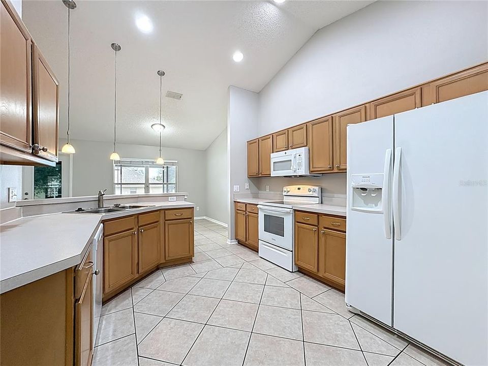 For Sale: $375,000 (4 beds, 2 baths, 1775 Square Feet)