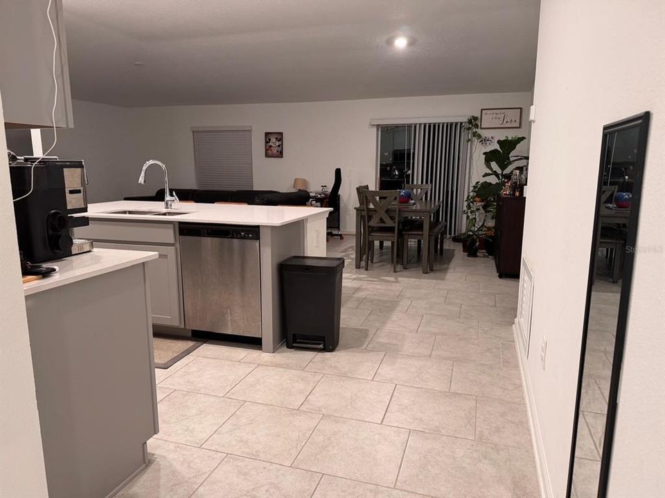 For Rent: $2,220 (3 beds, 2 baths, 1540 Square Feet)